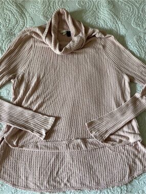 We The Free blush pink waffle-knit cowl neck sweater XS